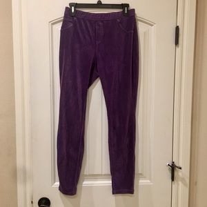 💜HUE corduroy leggings! Purple color!